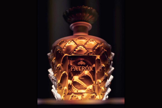 Patrón en Lalique: Serie 3