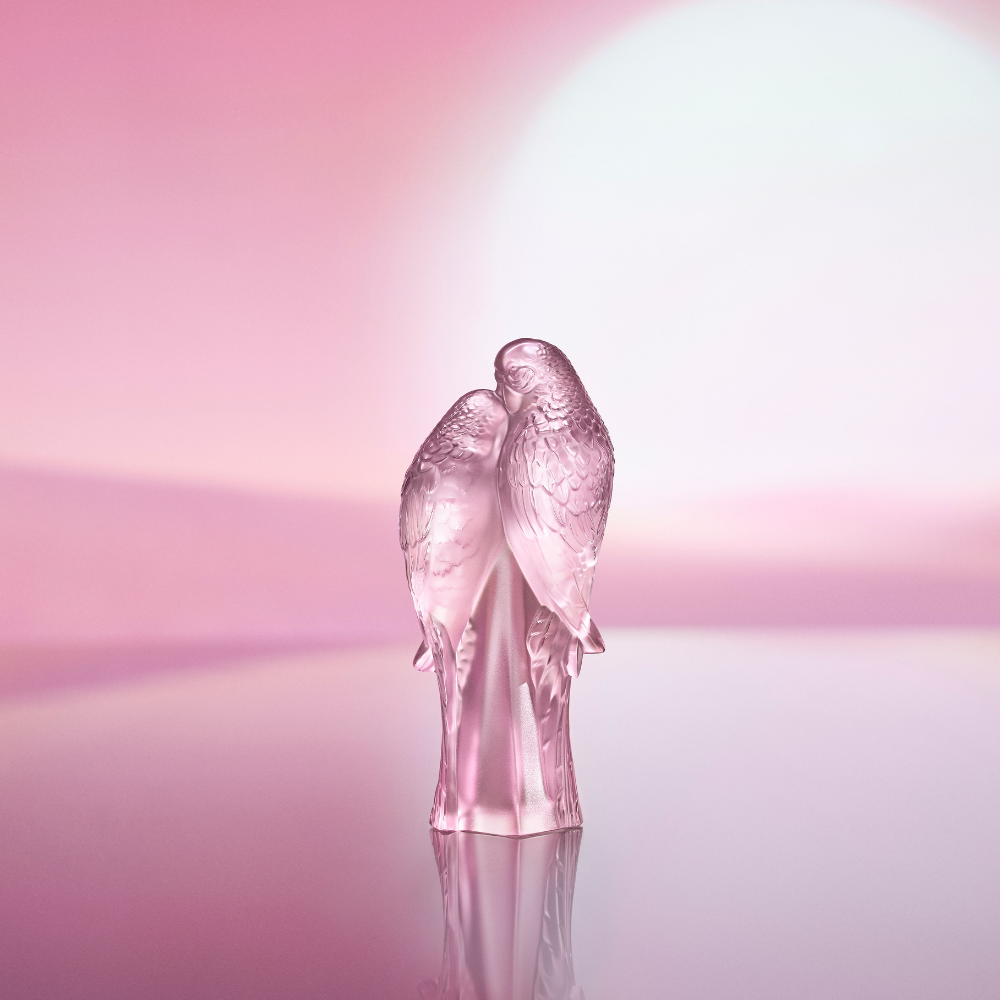 Lalique - Rose Nebula Sculpture Moineau.png