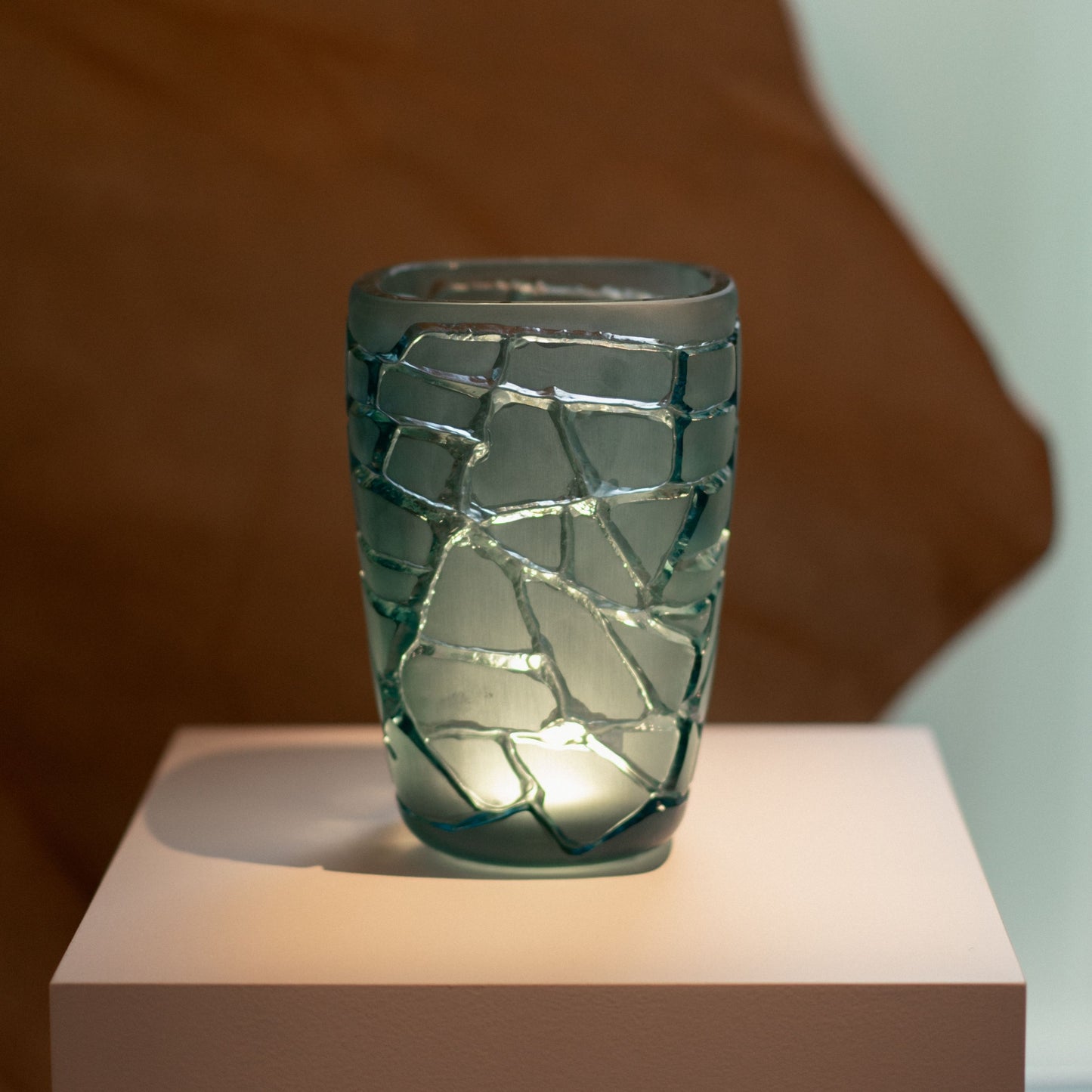 Magnitude Vase