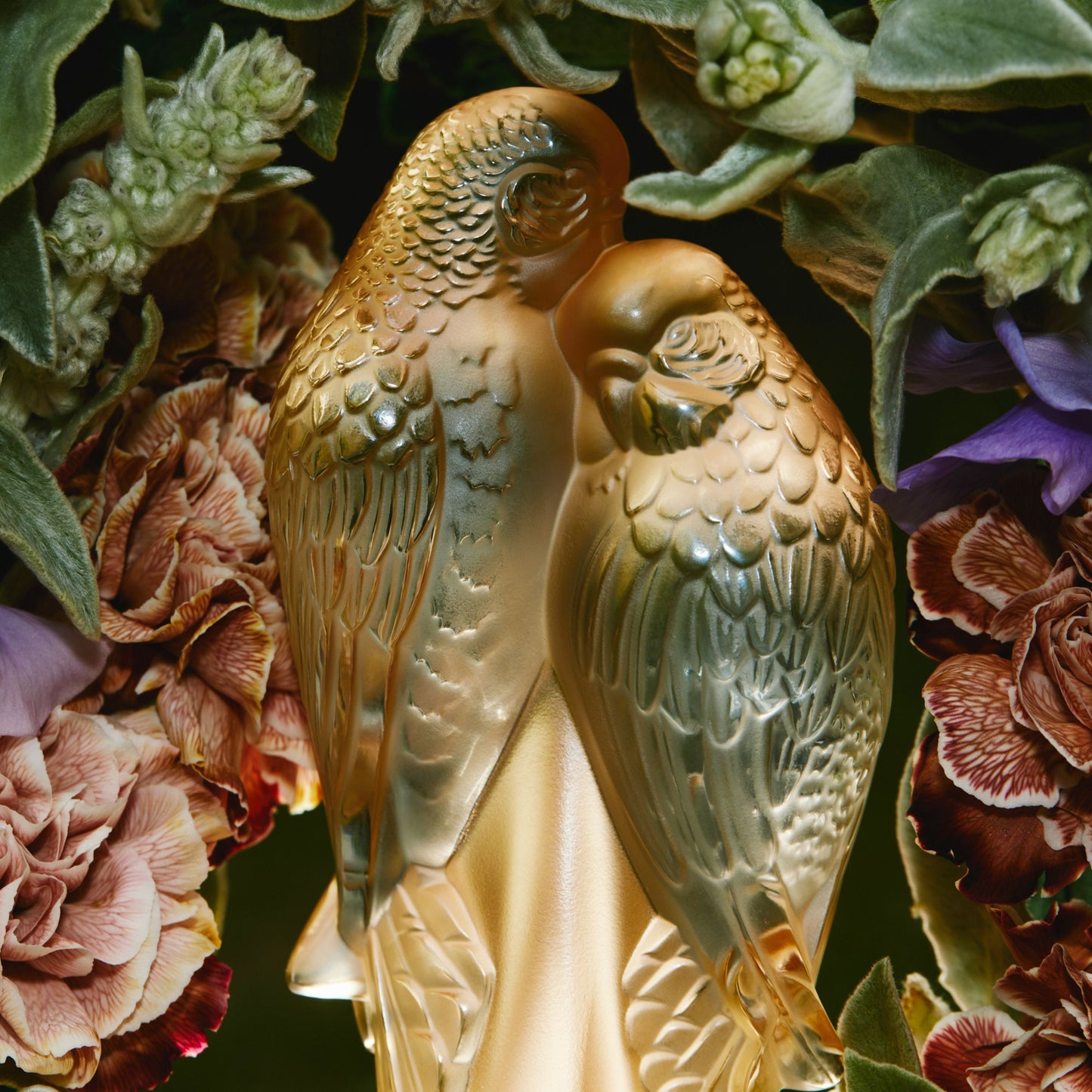 2 Parakeets sculpture