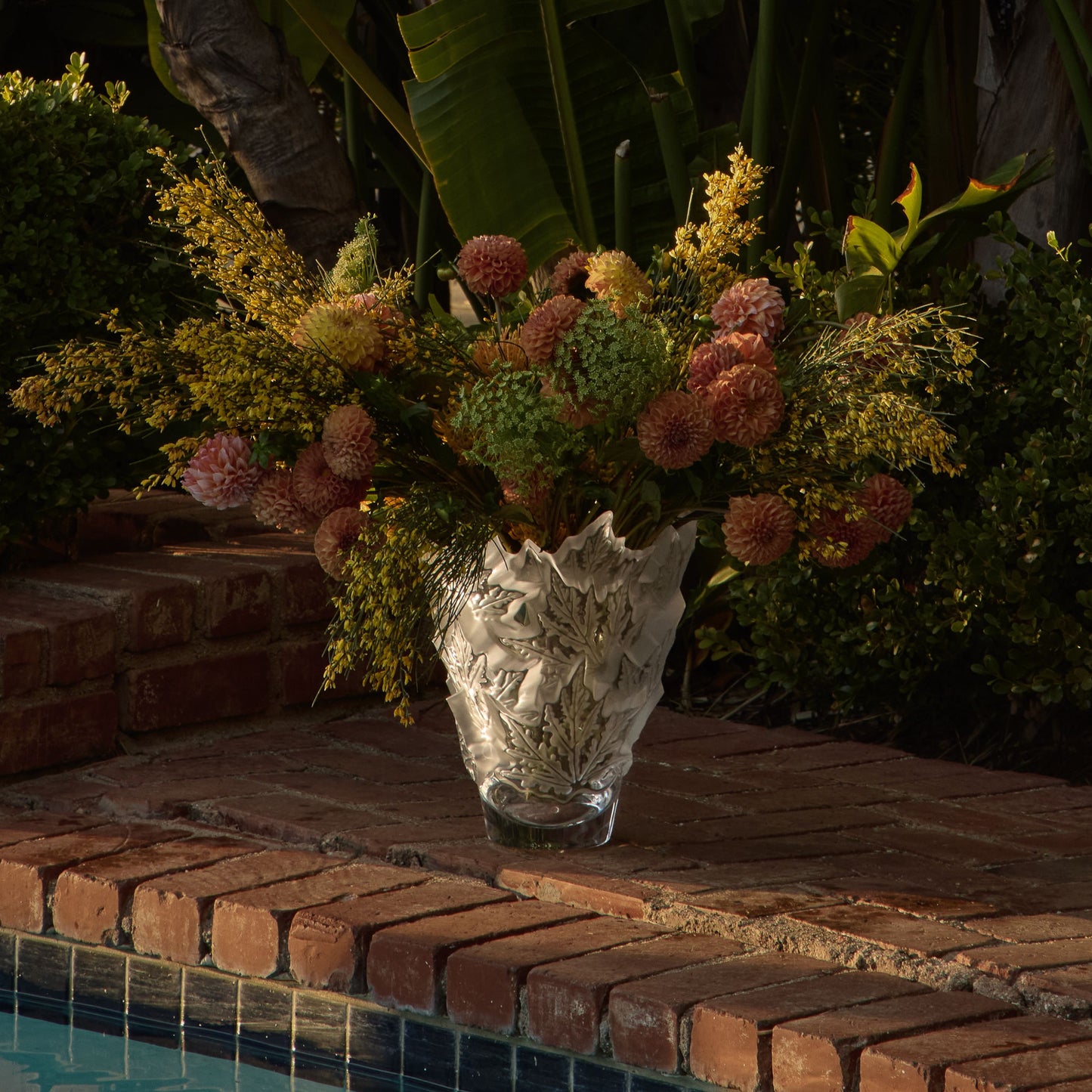 Champs-Élysées vase