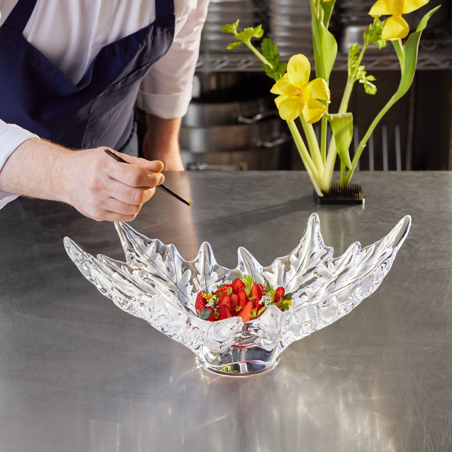 Iconic Champs-Élysées Bowl